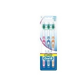 Oralb 123 Classic Care 40 Setole Medie 3 Spazzolini