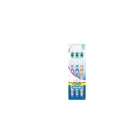 Oralb 123 Classic Care 40 Setole Medie 3 Spazzolini